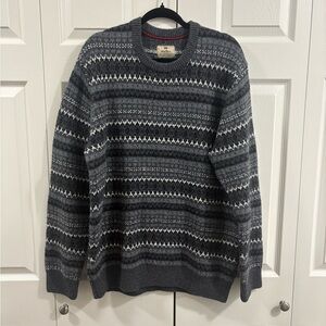 Classic Gray Patterned Crewneck Sweater